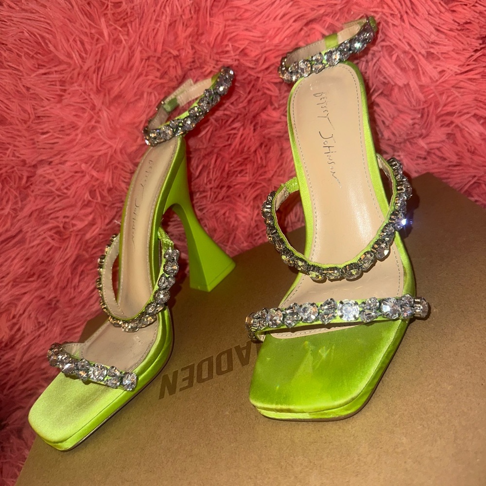 Green Crystal Betsy Johnson heels 7 1/2